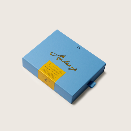 Milk & Dark Caramel Selection - Queen